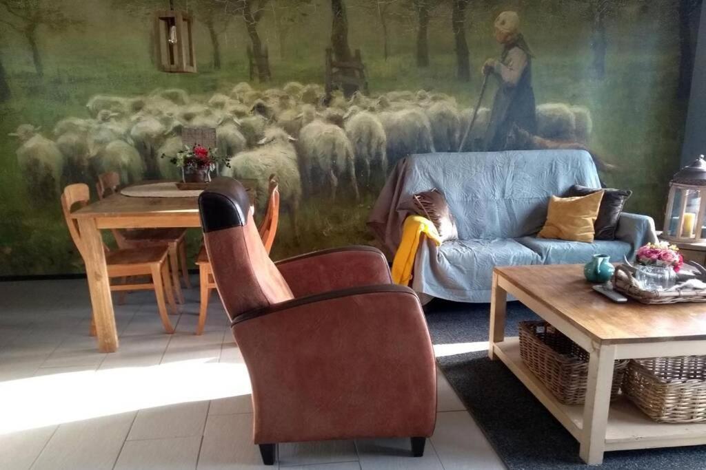 De Schaapskooi - Knus Veluws Vakantiehuisje Ede Bagian luar foto